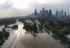 Well Fargo helps flood affected customers in Houston