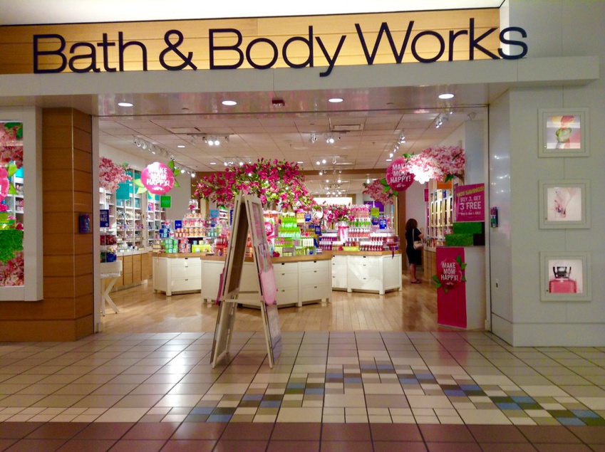 Bath & Body Works Launches 'Investing in You' Program for Associate Growth and Wellness Bath & Body Works Launches 'Investing in You' Program for Associate Growth and Wellness