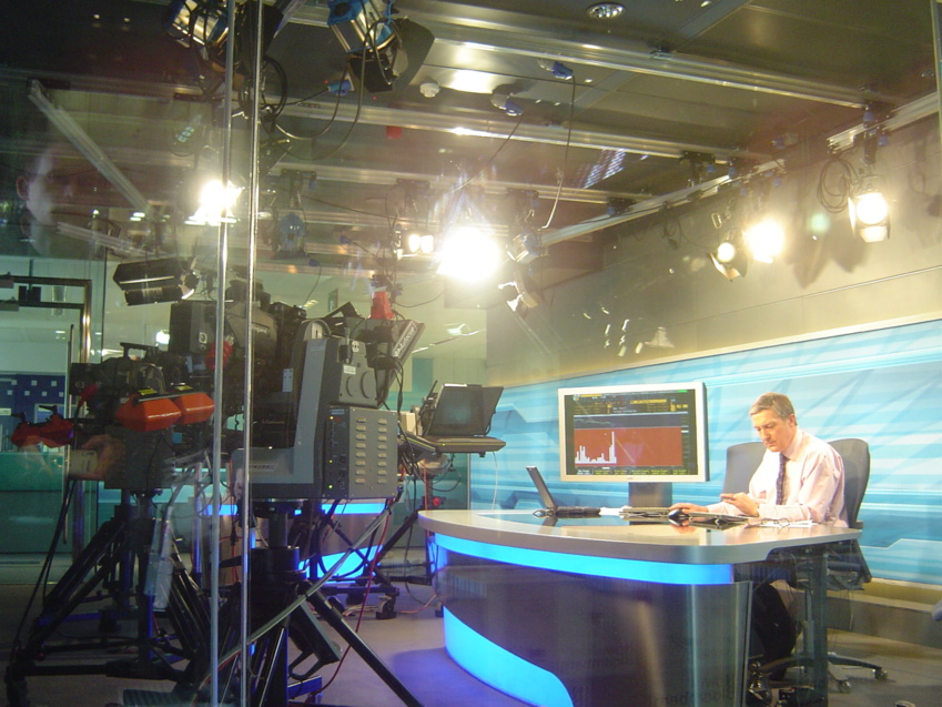 Bloomberg PORT: Advanced Portfolio & Risk Analytics for Global Investors Bloomberg PORT: Advanced Portfolio & Risk Analytics for Global Investors