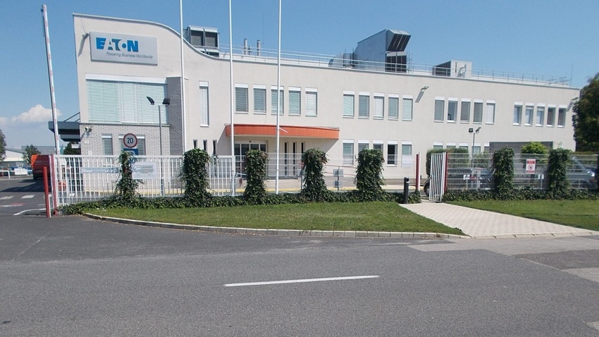 AI and ML Driving Digital Transformation Across Sectors, Says Eaton Study AI and ML Driving Digital Transformation Across Sectors, Says Eaton Study