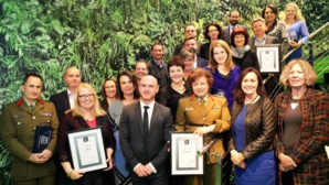 A Gapping Difference Exists Between Genders When It Comes To Wage Amount, Reveals A New Study A Gapping Difference Exists Between Genders When It Comes To Wage Amount, Reveals A New Study