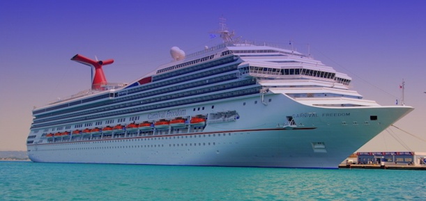 Ocean Cruise Industries Shake Hands With Environmental NGOs To Save The Oceans