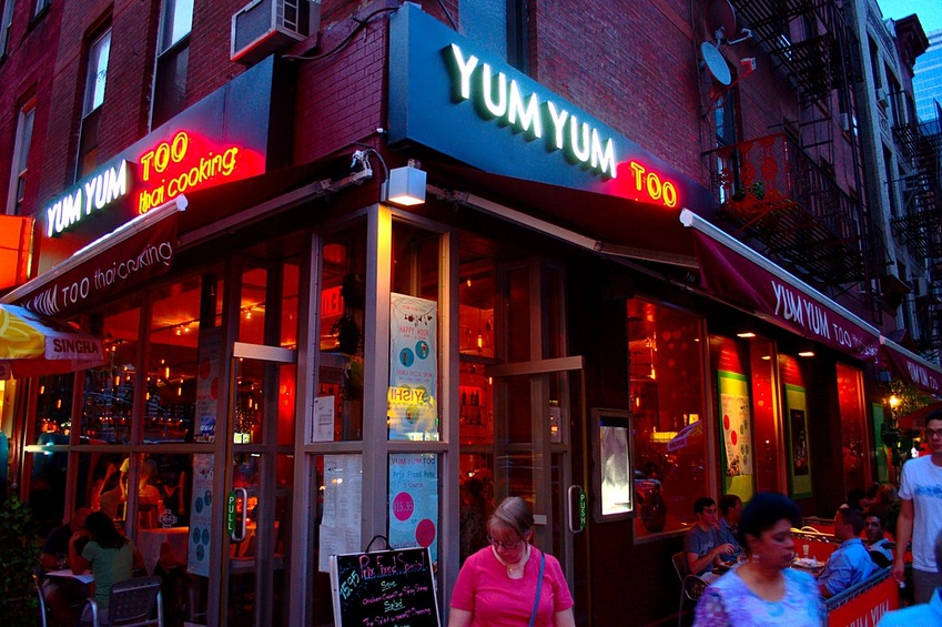 Yum! Brands Honored with Community Cornerstone Award by Metro United Way