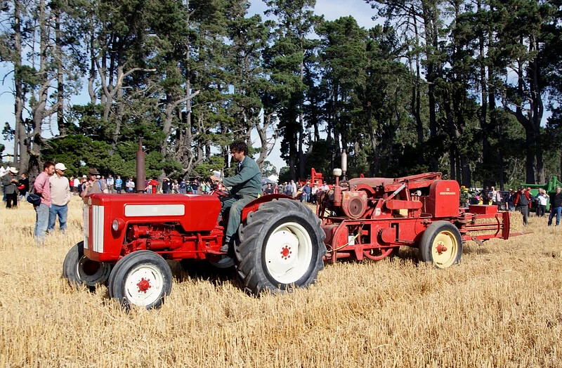 CNH Unites Farmers and Experts to Advance Sustainable Agriculture and Conservation CNH Unites Farmers and Experts to Advance Sustainable Agriculture and Conservation