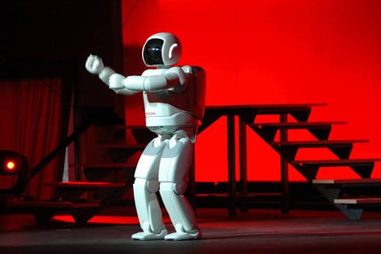 Z01 Humanoid Robot Steals Spotlight at KOMATEK 2026