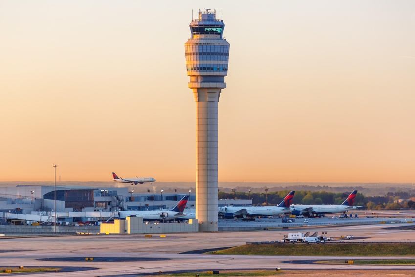 AI Digital Twins Transform Airport Operations AI Digital Twins Transform Airport Operations