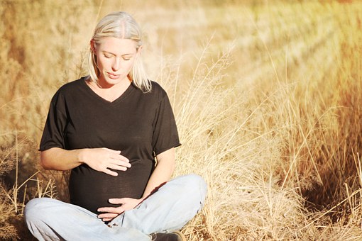 Pregnancy & Motherhood Amid Strangers & Unknown Languages