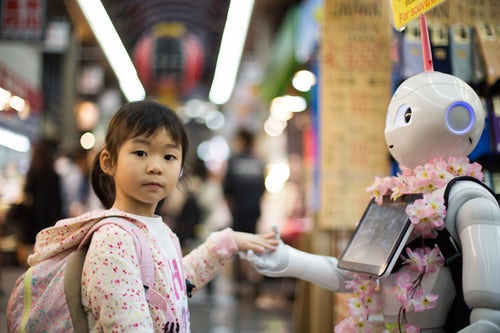 Arrow Employees Gave Up A Saturday To Help Young Girls To Build Robots
