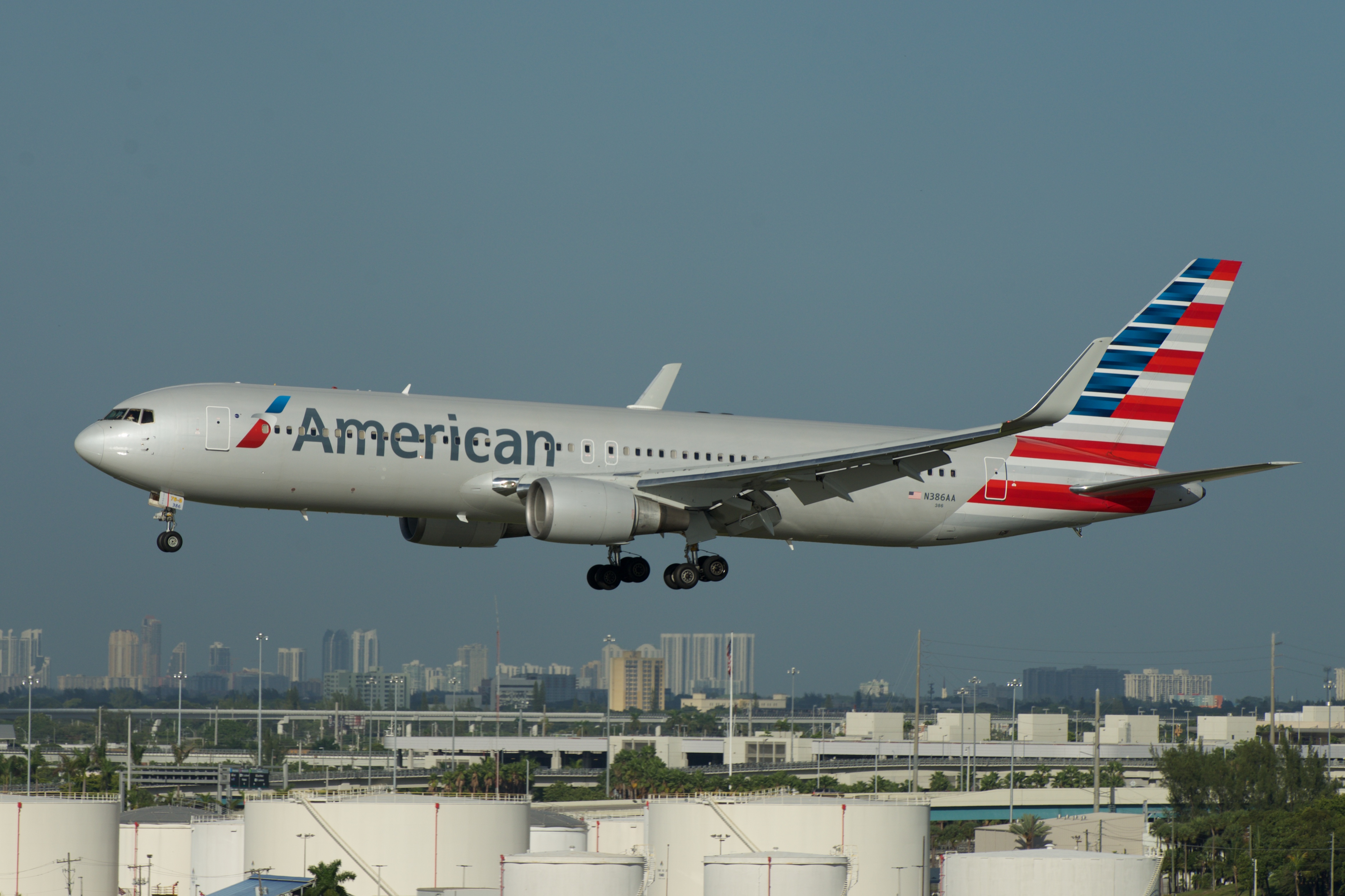 American Airlines makes strategic equity investment in Universal Hydrogen Co