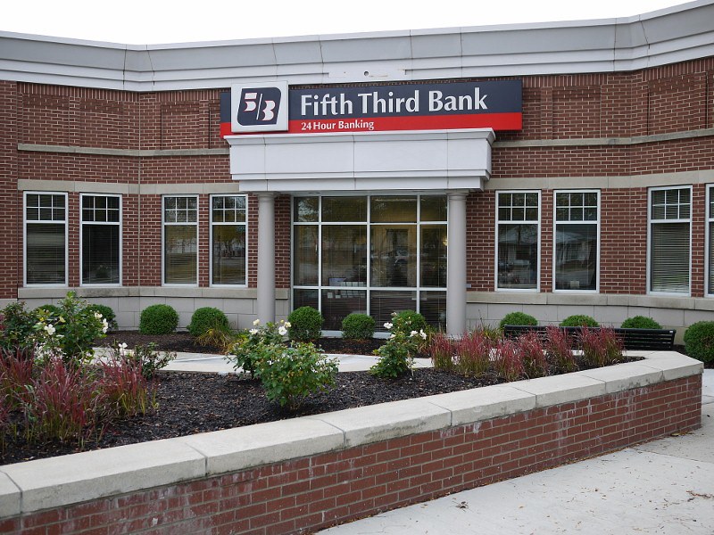Five financial centers of Fifth Third Bank in Florida are now powered by renewable energy