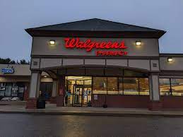 Melba Russell: The Longest-Serving Employee in Walgreens History Melba Russell: The Longest-Serving Employee in Walgreens History