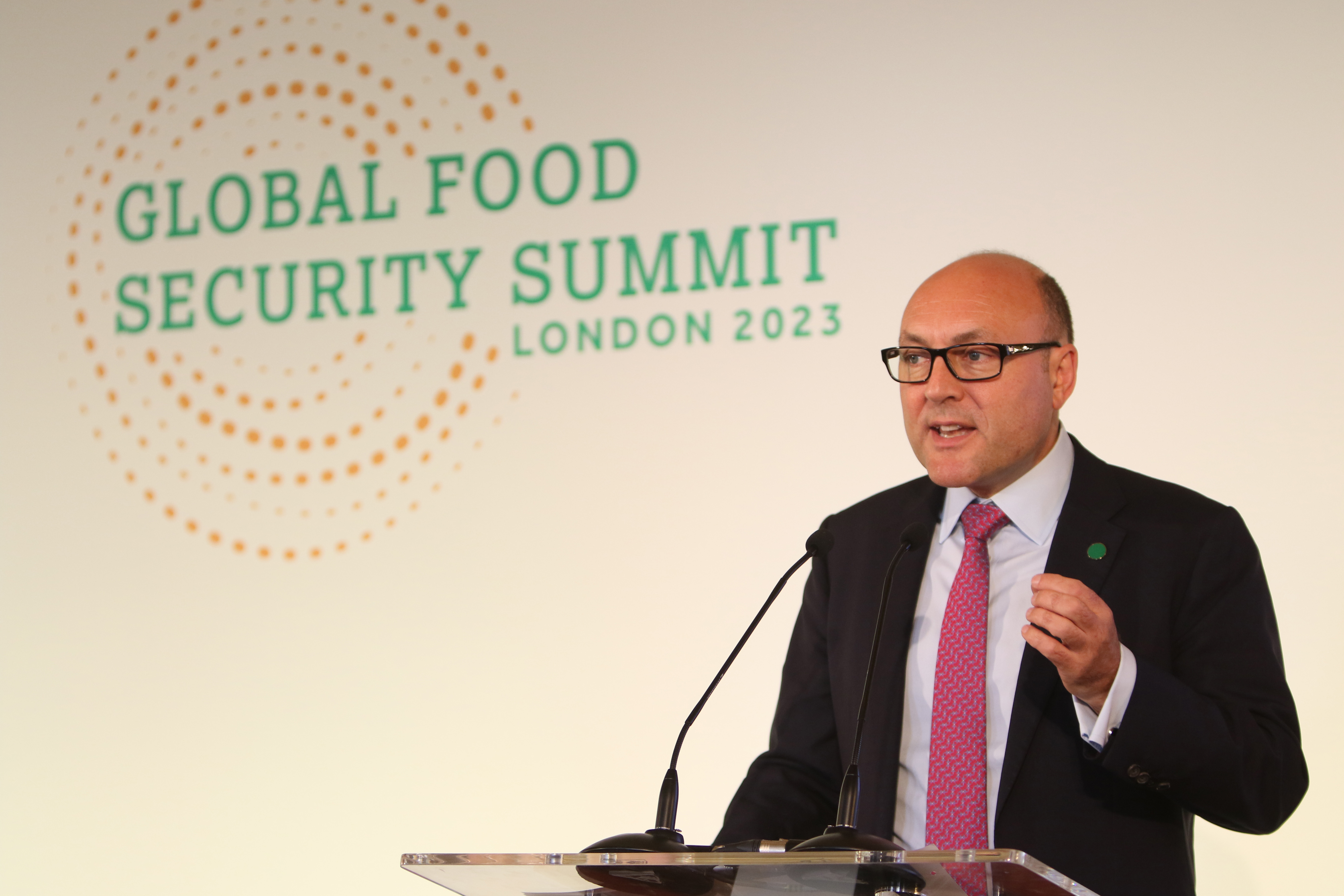 Artalejo's Leadership Impact: Griffith Foods' Total Rewards Overhaul and Embracing Constructive Conflict for Success Artalejo's Leadership Impact: Griffith Foods' Total Rewards Overhaul and Embracing Constructive Conflict for Success