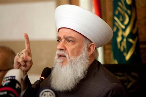 Religious Leaders Present Islamic Declaration Adding Pressure On Government