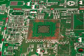 Elephantech and Logitech Partner to Revolutionize Sustainable PCB Manufacturing