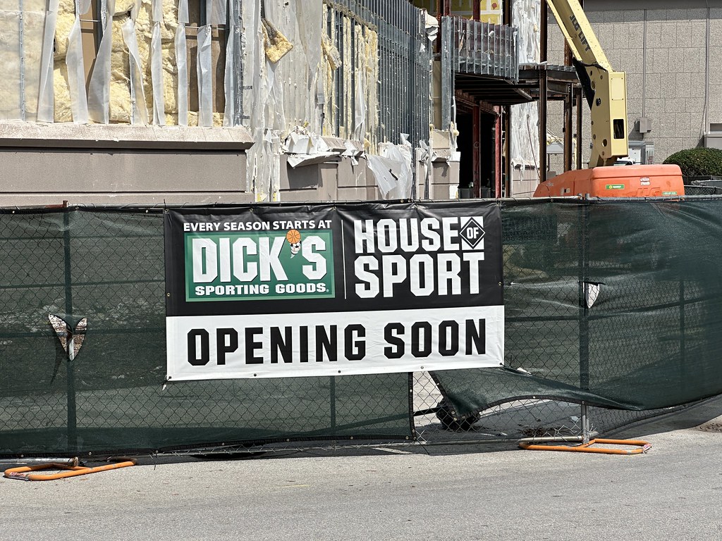 Paul Skenes MLB Debut Patch Card Unveiled at DICK’S House of Sport Paul Skenes MLB Debut Patch Card Unveiled at DICK’S House of Sport