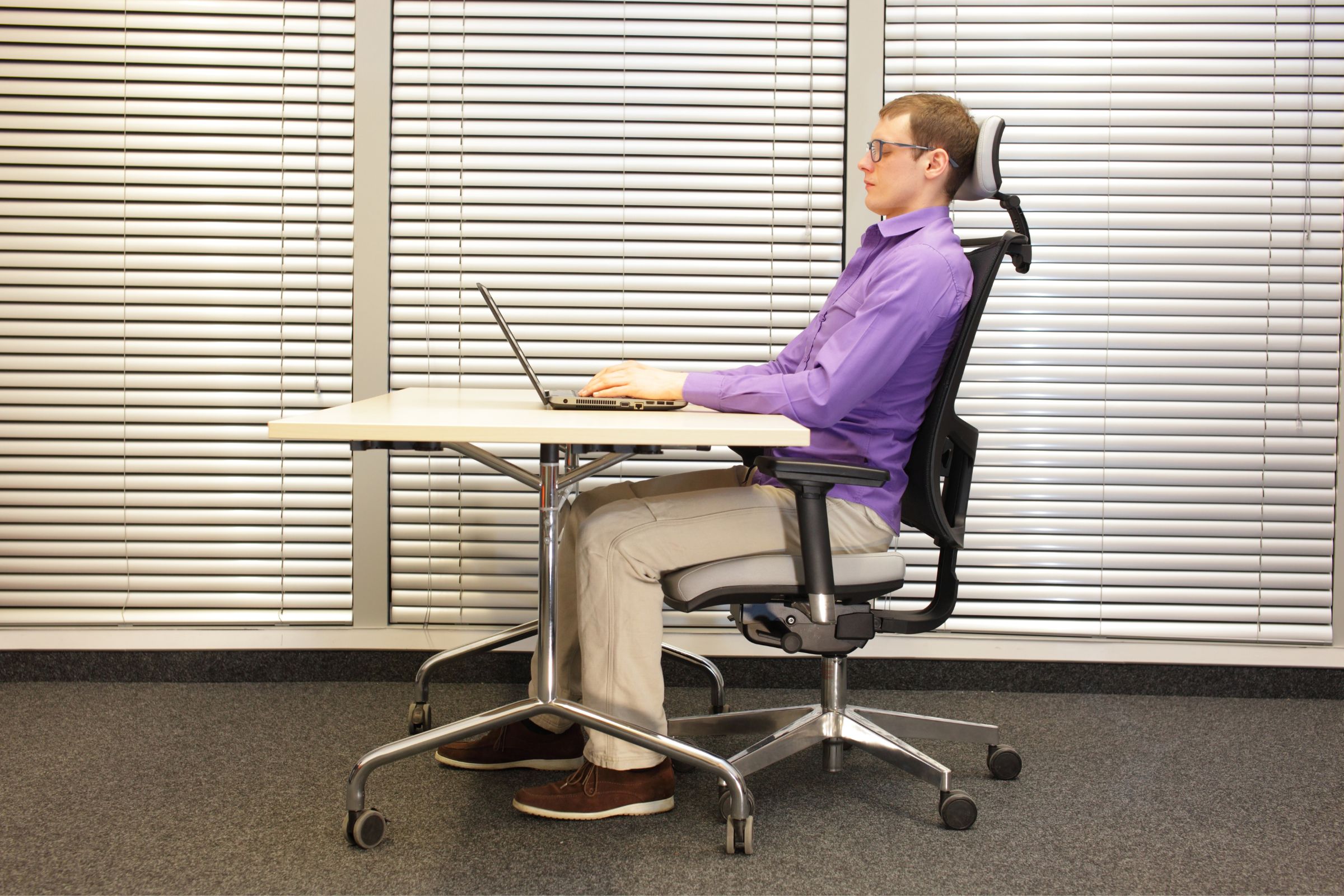 LiberNovo Omni: Ergonomic Chair for Health-First, Spring-Ready Workspaces